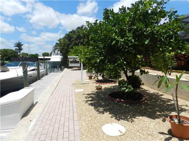 636 Pilot Road North Palm Beach, FL 33408 - Photo 2 of 15 Additional Photo