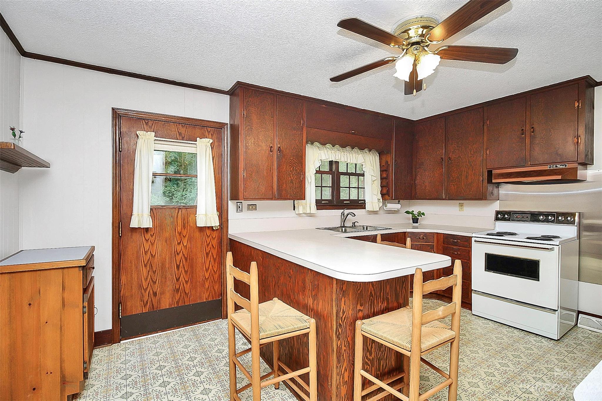 2312 Rhyne Road Dallas, NC 28034 - Photo 10 of 26 Gallery Image 10