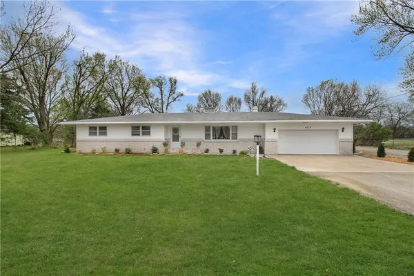 $299,000 | 4712 Main Street, Parsons, KS 67357