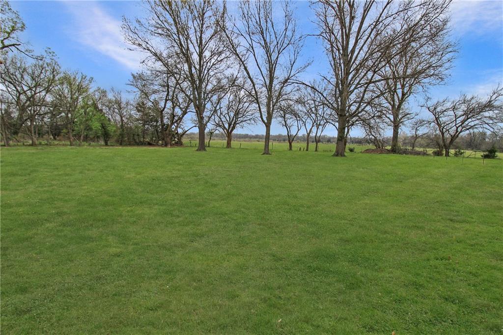 4712 Main Street Parsons, KS 67357 - Photo 28 of 34