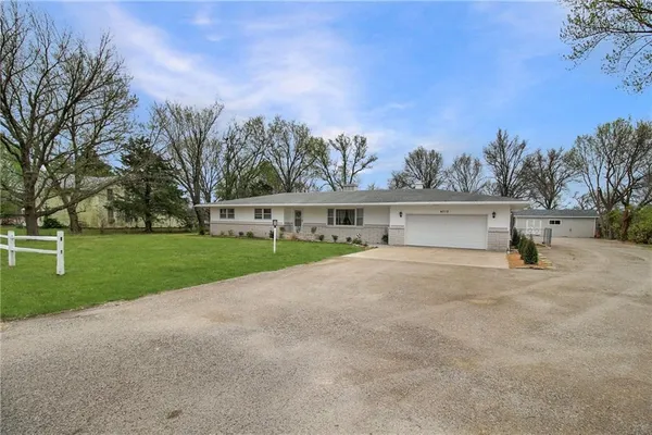 $299,000 | 4712 Main Street, Parsons, KS 67357