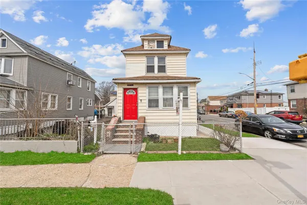 $854,777 | 126-19 Sutter Avenue | South Ozone Park
