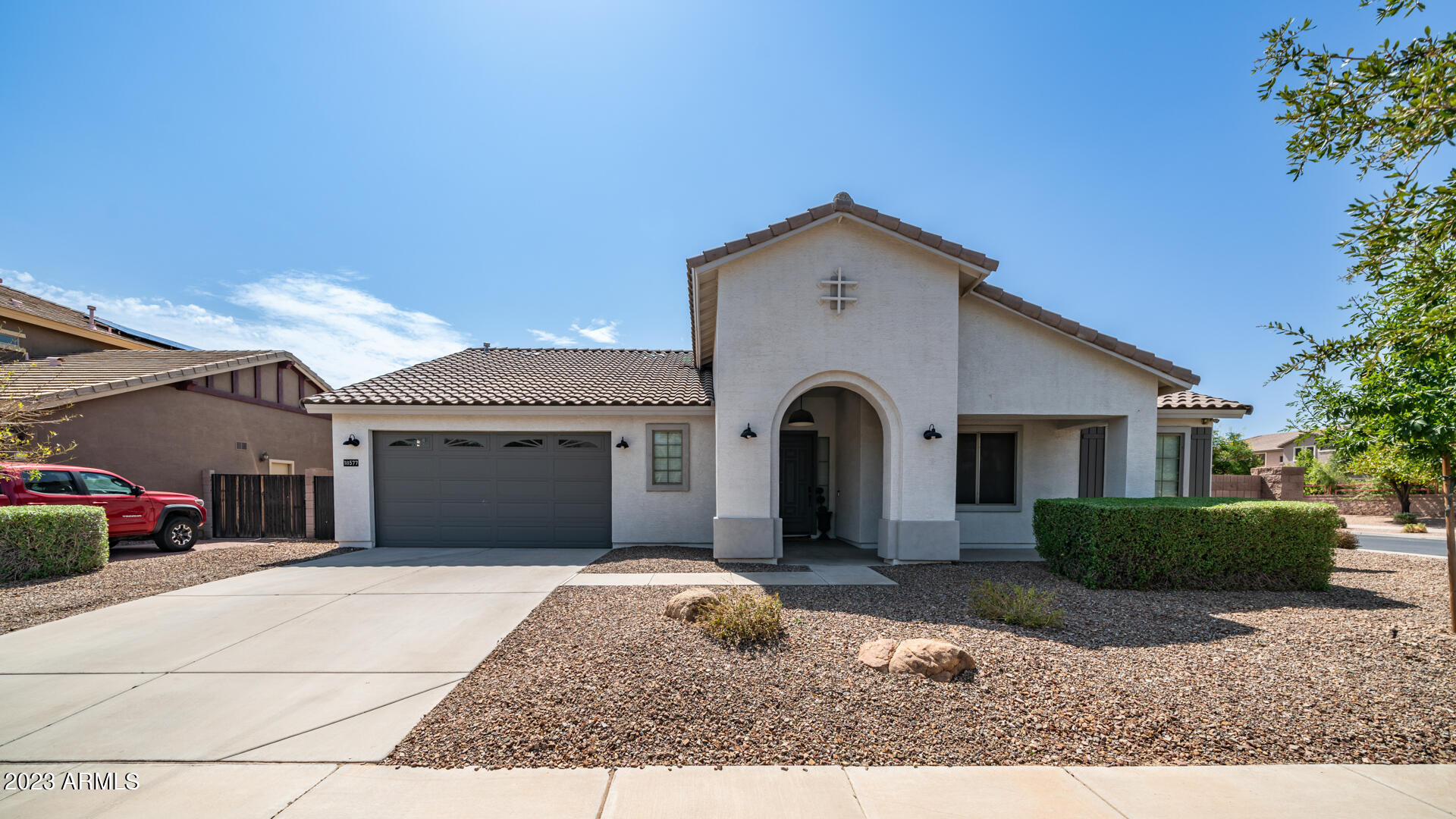 18577 East Ryan Road Queen Creek, AZ 85142 - Photo 2 of 42 18577 E Ryan Rd-2