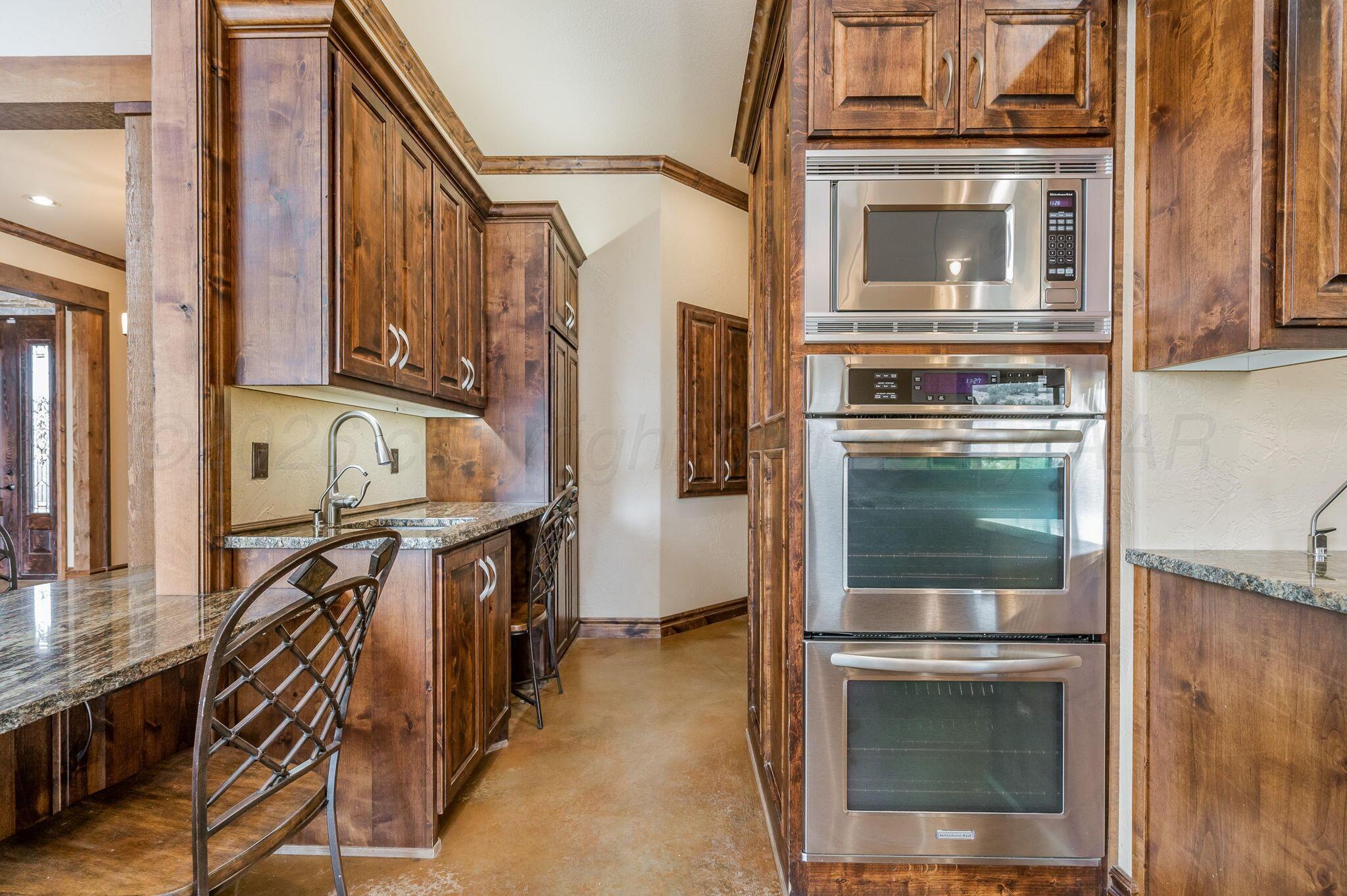 8150 Little Fox Trail Amarillo, TX 79118 - Photo 18 of 69 Kitchen-4