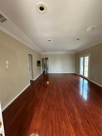 $2,400 | 2825 Stoneridge Drive, Garland, TX 75044