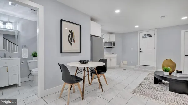 $2,500 | 413 Ingraham Street Northwest, Unit 2, Washington, DC 20011