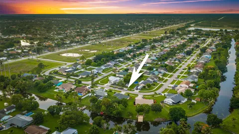 $575,000 | 113 Cordoba Circle, Royal Palm Beach, FL 33411