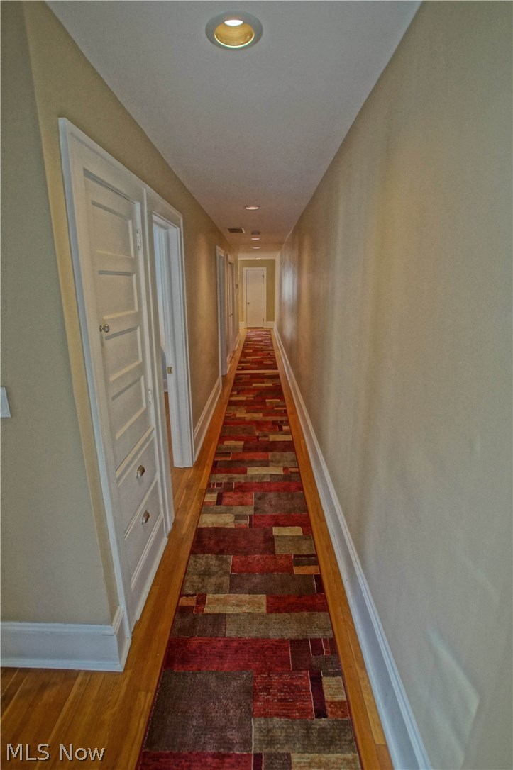 2460 Overlook Road, Unit 4 Cleveland, OH 44106 - Photo 15 of 20