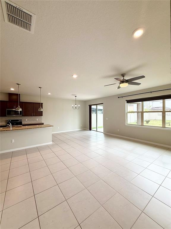 10843 Rolling Moss Road Tampa, FL 33647 - Photo 9 of 20