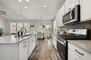 $2,595 | 2604 Danbury Lane, Leander, TX 78641