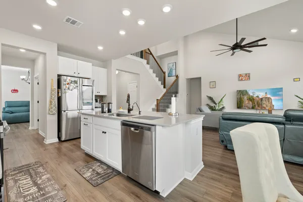 $2,595 | 2604 Danbury Lane, Leander, TX 78641