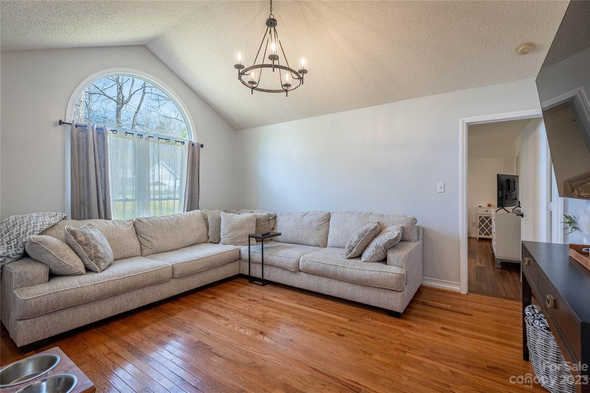 5374 Valley Field Road Southeast Hickory, NC 28602 - Photo 4 of 22 Gallery Image 4