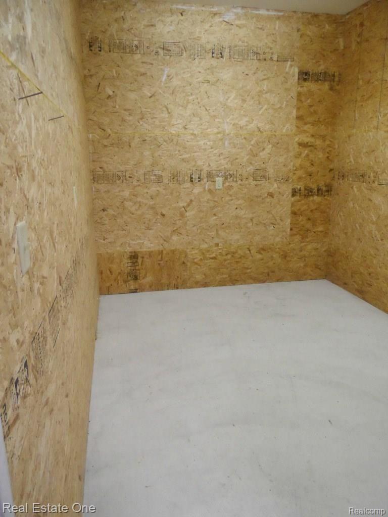 2684 Cole Road Lake Orion, MI 48362 - Photo 31 of 31 Insulated Storage Room off Garage