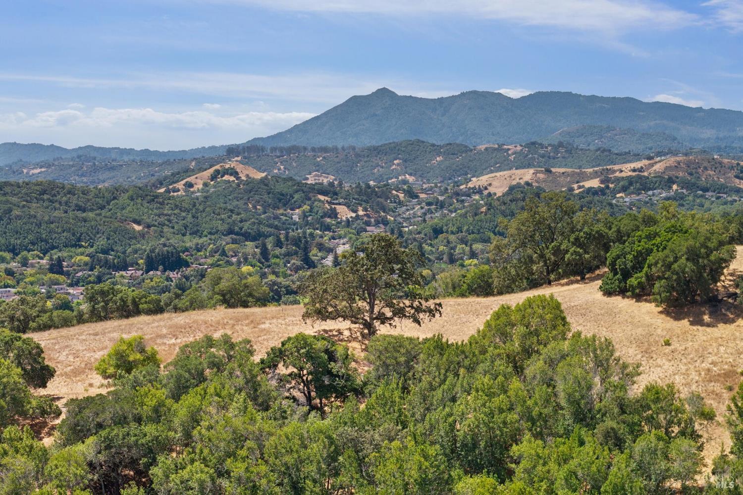 261 Redhawk Road Novato, CA 94949 - Photo 50 of 51 Gallery Image 50