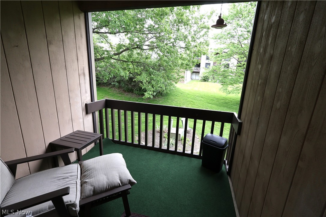 1115 Canyon View Road, Unit 403 Northfield, OH 44067 - Photo 14 of 23