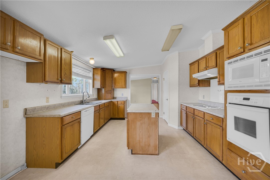 11096 Nowhere Road Hull, GA 30646 - Photo 10 of 45