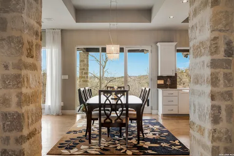 $759,000 | 165 Antler Falls Run, Comfort, TX 78013