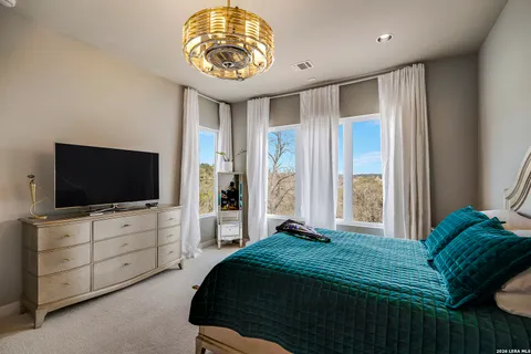 $759,000 | 165 Antler Falls Run, Comfort, TX 78013