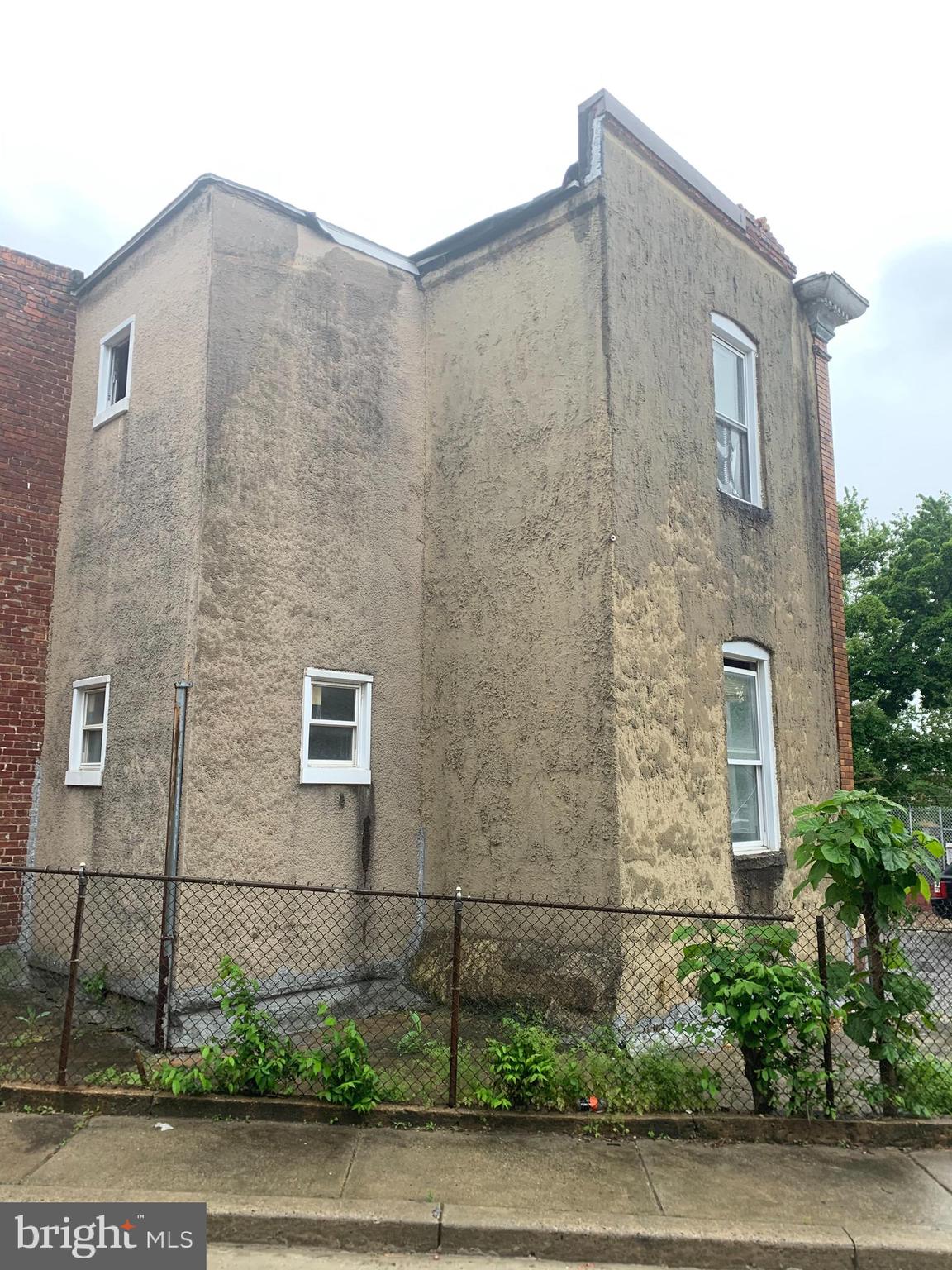 17 South Calverton Road Baltimore, MD 21223 - Photo 8 of 11 Gallery Image 8