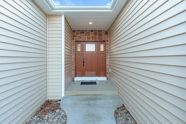 $449,900 | 309 Waldon Drive, Battle Creek, MI 49015