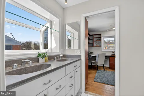 $1,150,000 | 6514 Winnepeg Road, Bethesda, MD 20817