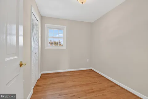 $1,150,000 | 6514 Winnepeg Road, Bethesda, MD 20817