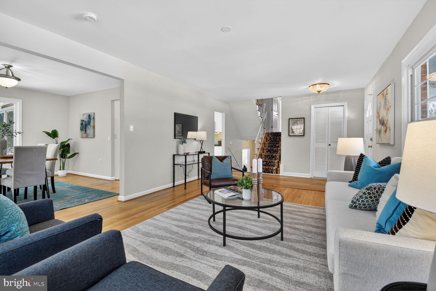 6514 Winnepeg Road Bethesda, MD 20817 - Photo 7 of 59