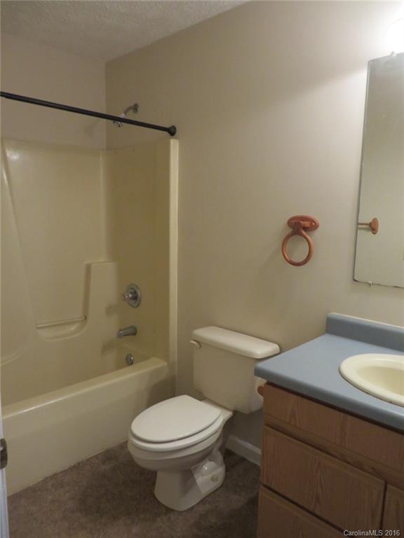 4295 Hunter Rhyne Road Lincolnton, NC 28092 - Photo 9 of 16 Gallery Image 9