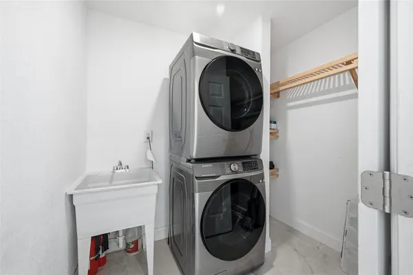 $4,800 | 1400 Southeast 8th Avenue, Deerfield Beach, FL 33441