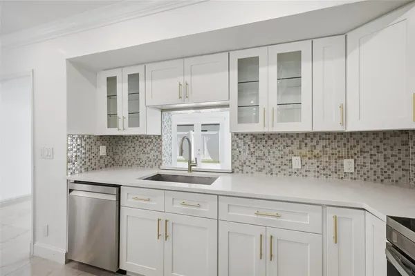 $4,800 | 1400 Southeast 8th Avenue, Deerfield Beach, FL 33441
