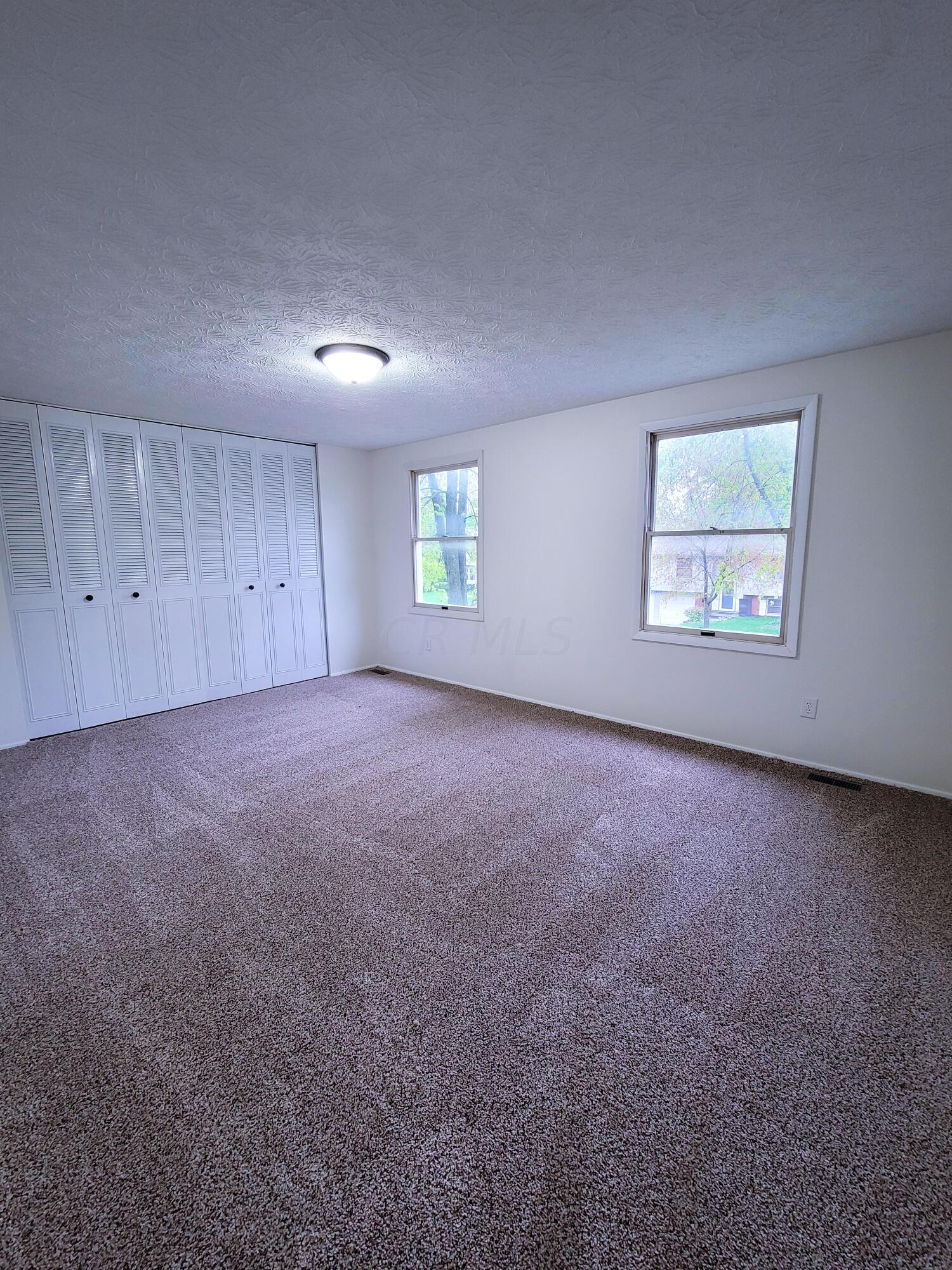 1652 Parkgate Road Columbus, OH 43229 - Photo 16 of 35 PSX_20220506_122947