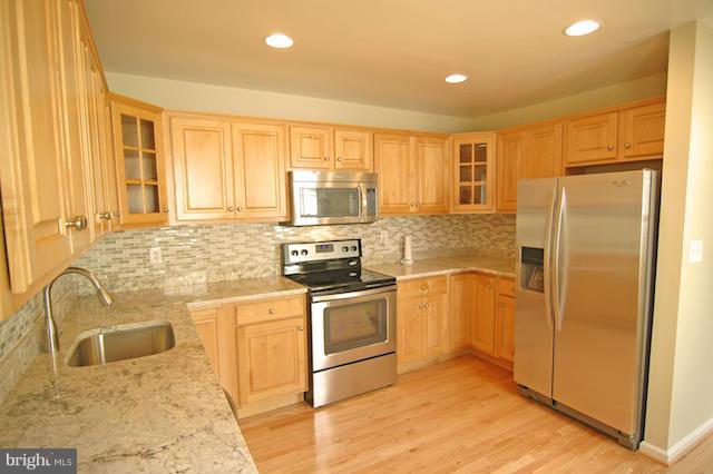 2805 Radius Road Silver Spring, MD 20902 - Photo 3 of 25 kitchen