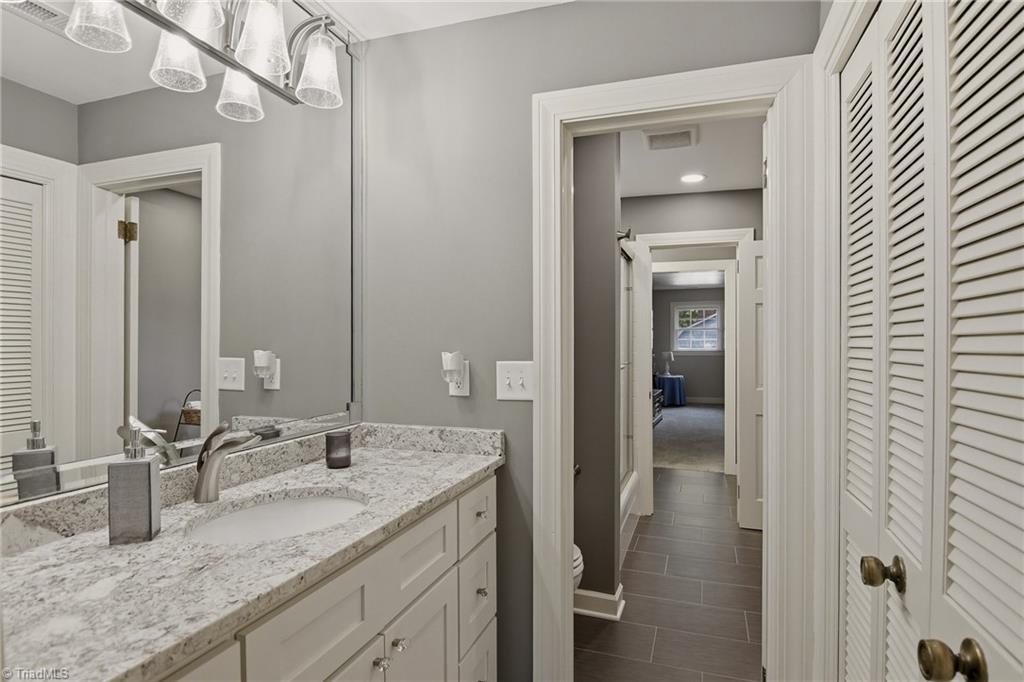 2862 Robinhood Road Winston-Salem, NC 27106 - Photo 28 of 50 Jack and Jill bath with sink/counter on each side