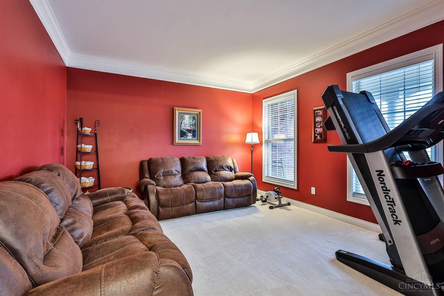 3288 Powfoot Ridge Cincinnati, OH 45245 - Photo 5 of 39 Gallery Image 5