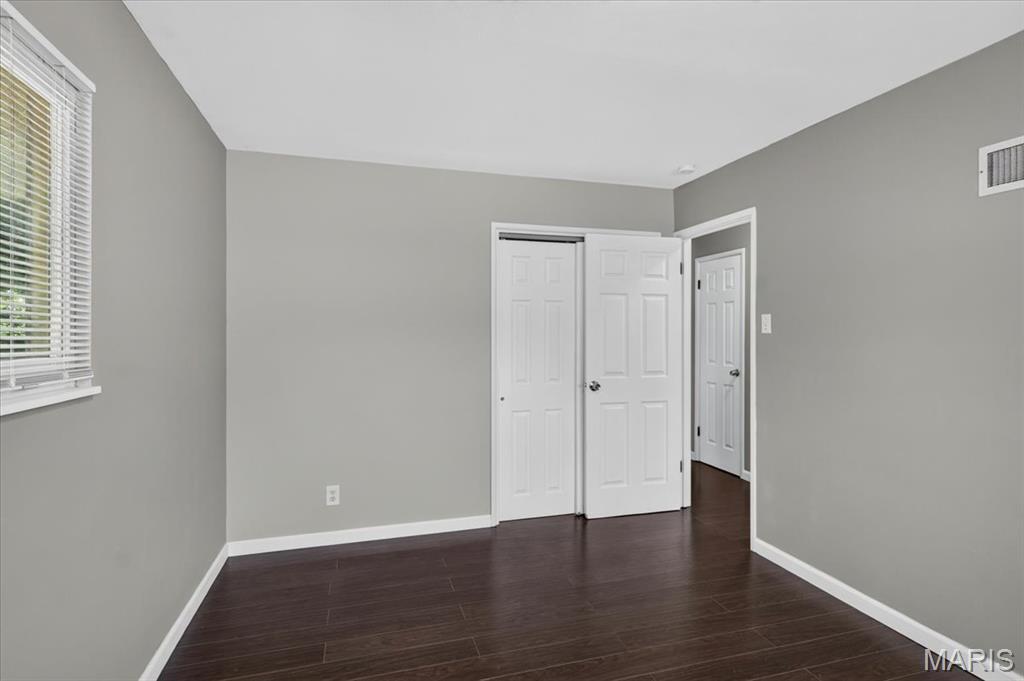 10915 Ridge Forest Drive St. Louis, MO 63123 - Photo 22 of 35