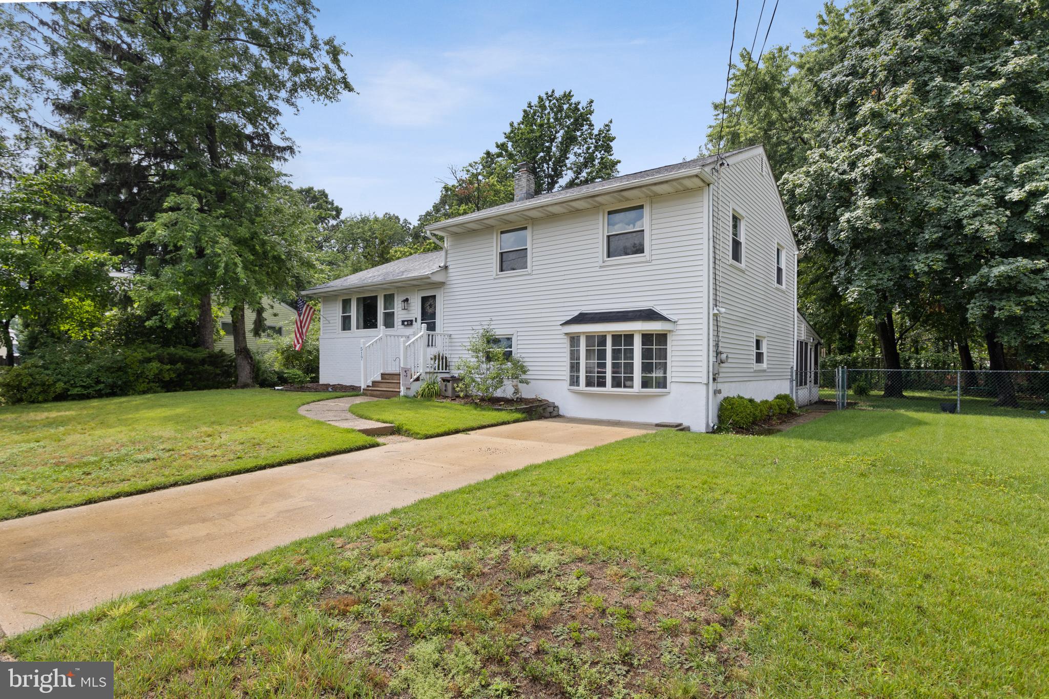 517 8 Street Riverside, NJ 08075 - Photo 3 of 29 a view of house with backyard and trees