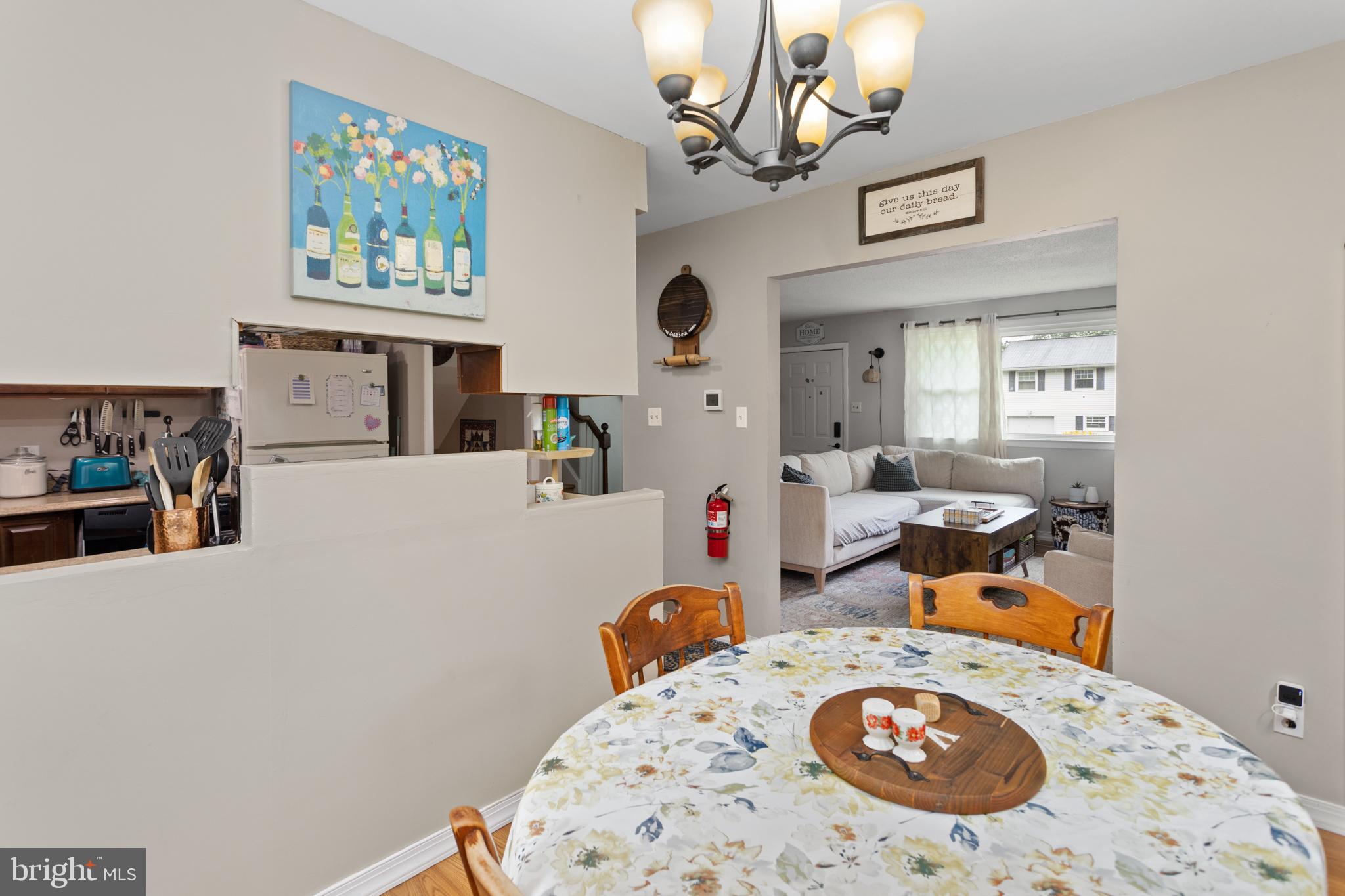 517 8 Street Riverside, NJ 08075 - Photo 9 of 29 a very nice looking dining room with a table and chairs