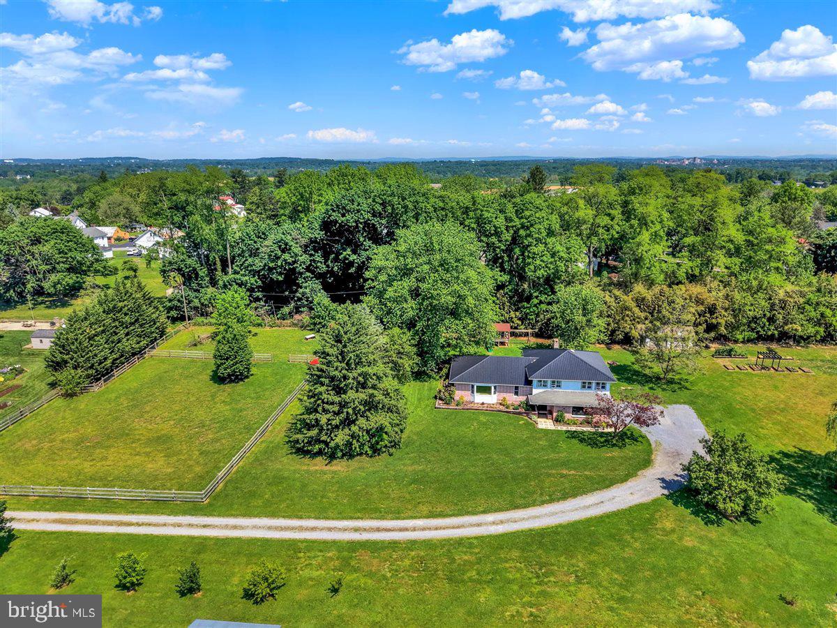 17 Marticville Road Lancaster, PA 17603 - Photo 46 of 61