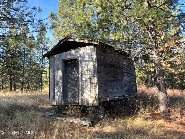 $199,900 | 3 State Highway 3, St. Maries, ID 83861