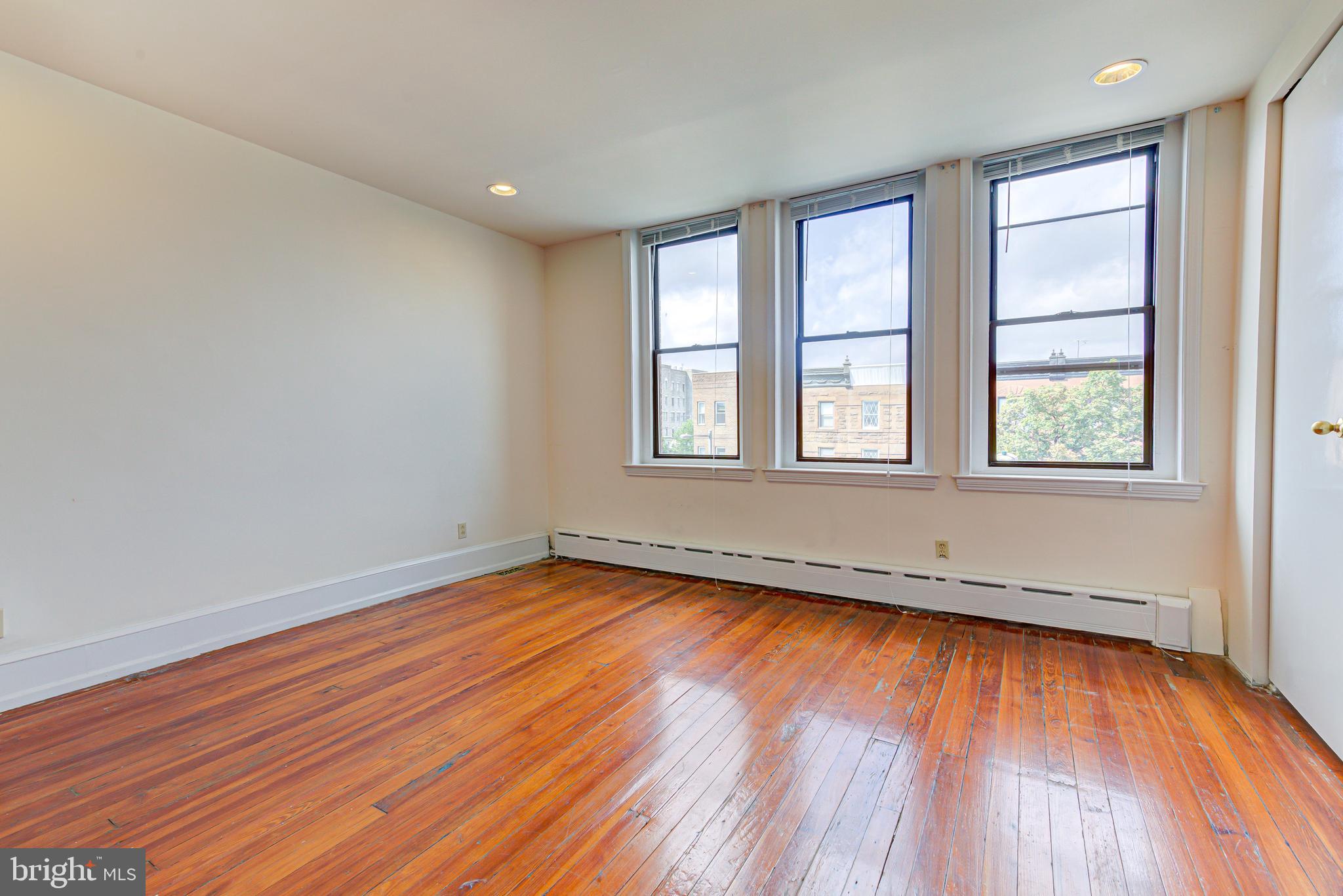 1825 South Broad Street, Unit 2 Philadelphia, PA 19148 - Photo 17 of 31