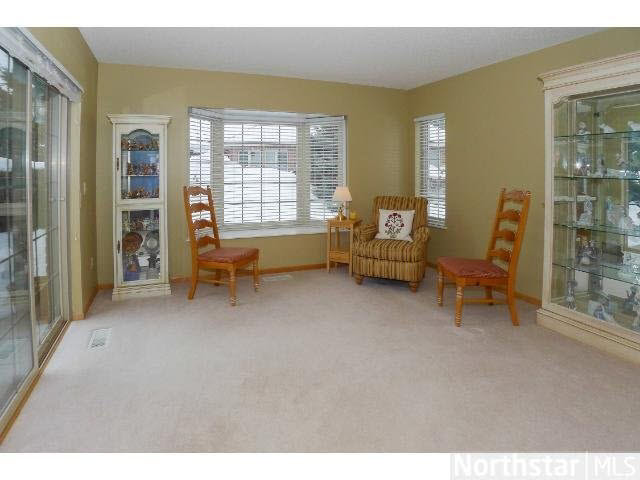 1819 Hunter Hill Road Hudson, WI 54016 - Photo 8 of 17 Gallery Image 8