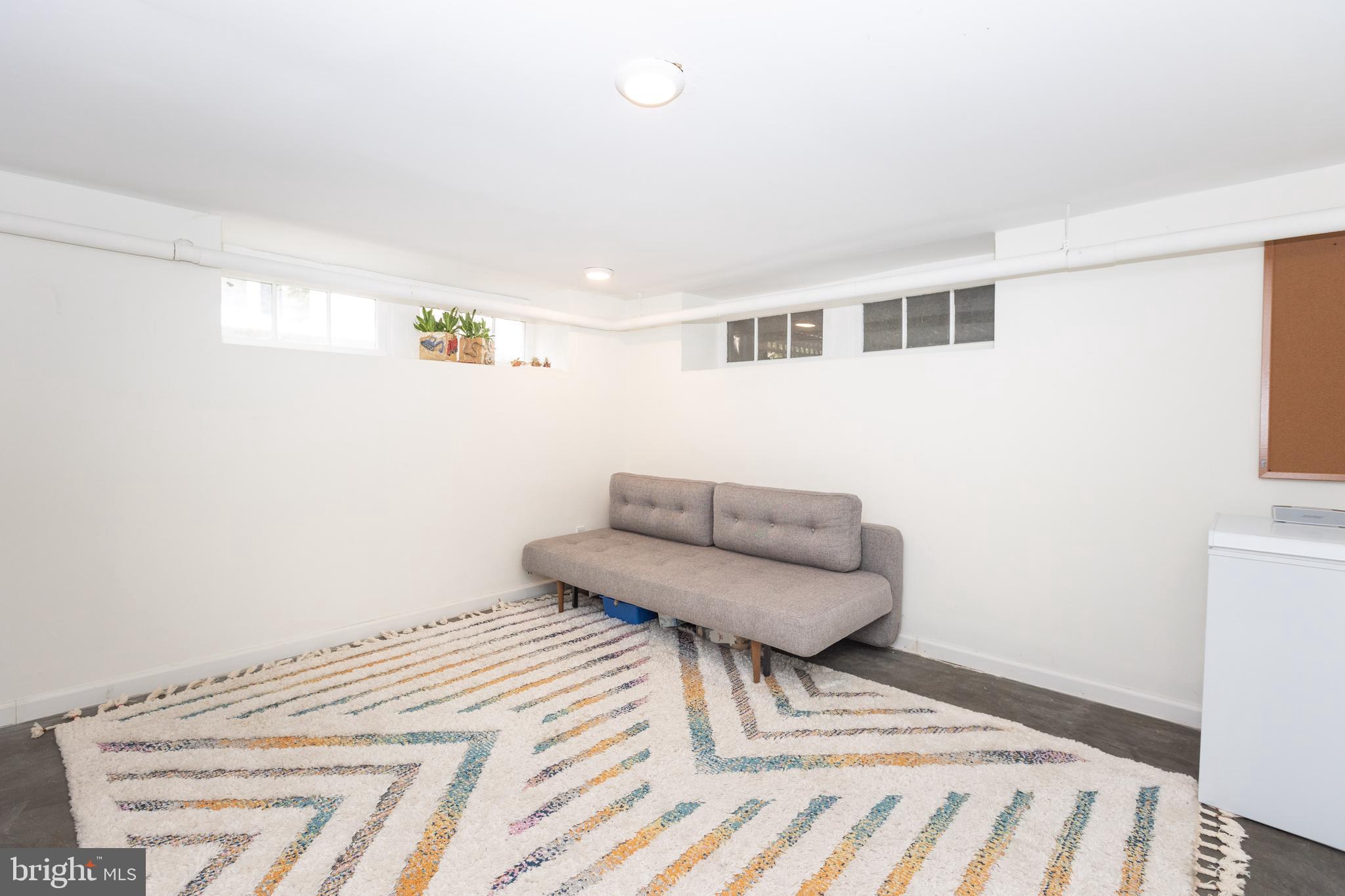 501 Stoneleigh Road Baltimore, MD 21212 - Photo 17 of 40