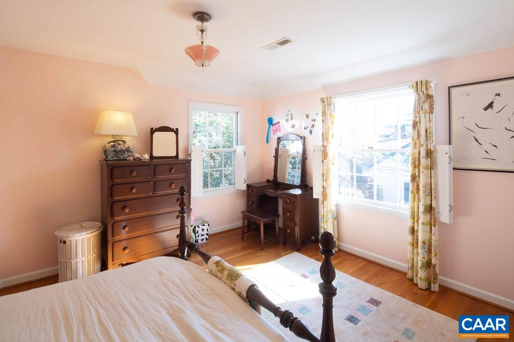 1306 Rugby Road Charlottesville, VA 22903 - Photo 36 of 50 Gallery Image 36