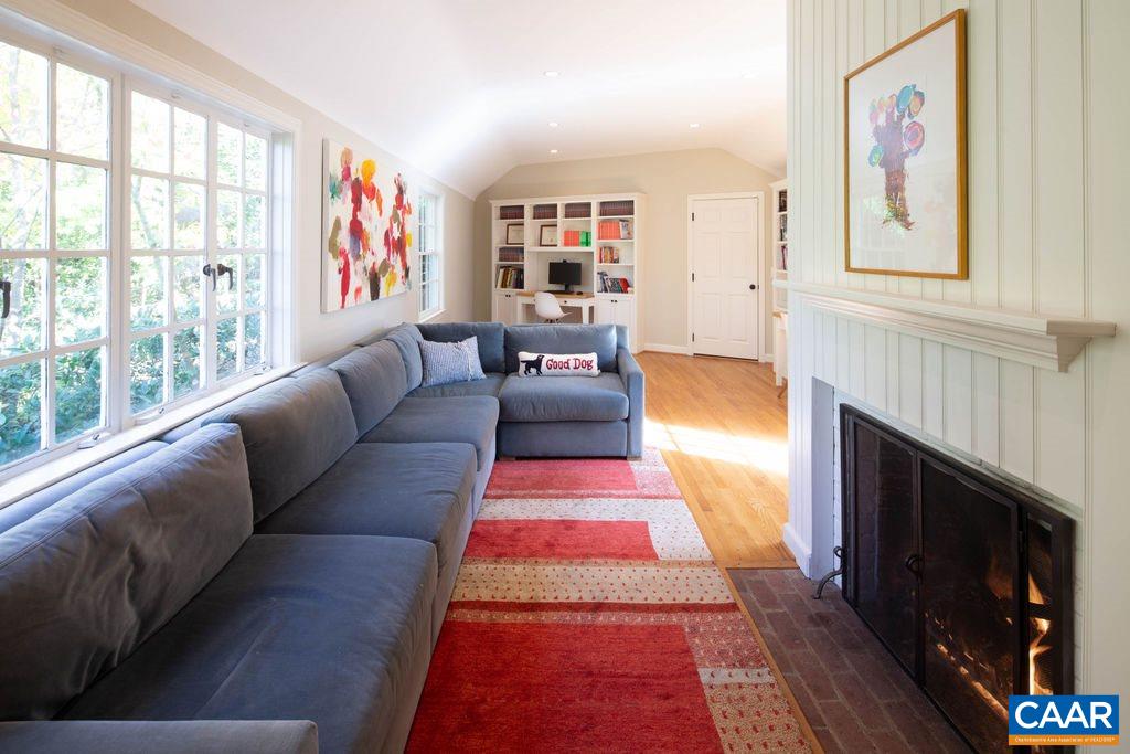 1306 Rugby Road Charlottesville, VA 22903 - Photo 47 of 50 Gallery Image 47