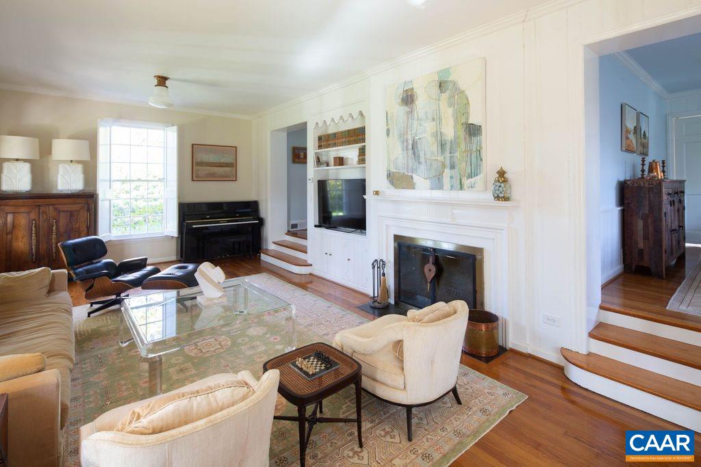 1306 Rugby Road Charlottesville, VA 22903 - Photo 10 of 50 Gallery Image 10