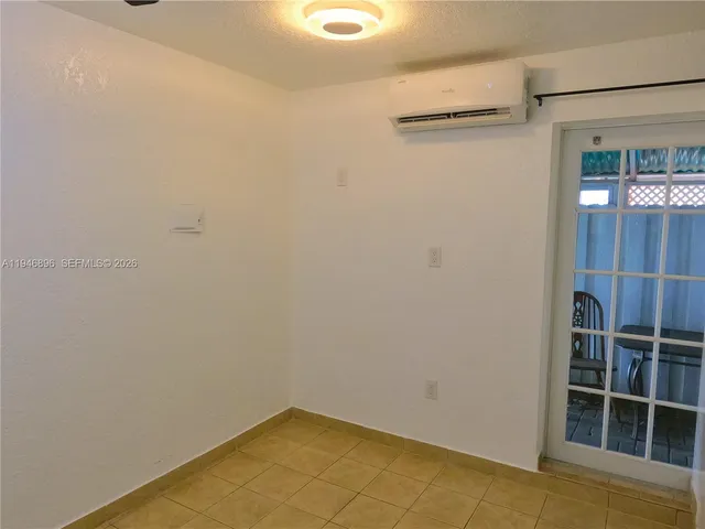 $1,200 | Holt Estates, West Palm Beach, FL 33415