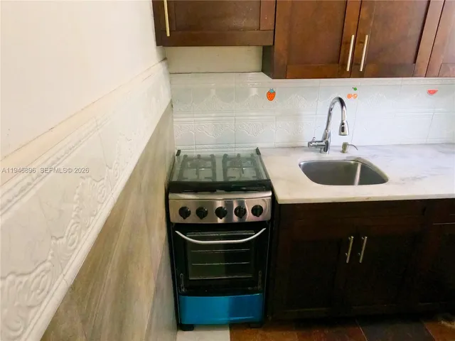 $1,200 | Holt Estates, West Palm Beach, FL 33415