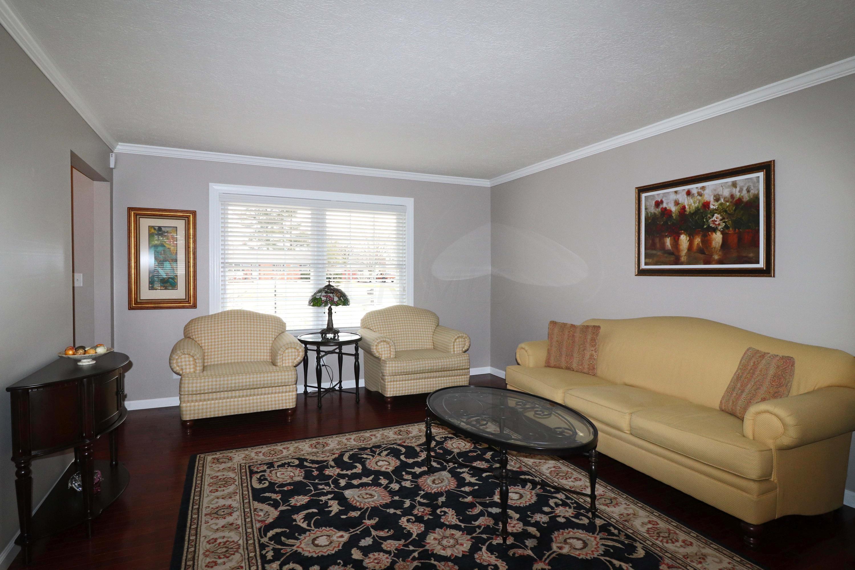 1615 Winding Road Circleville, OH 43113 - Photo 6 of 47
