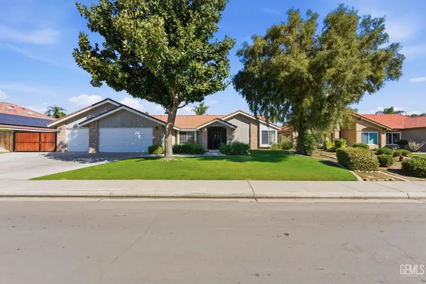 $579,999 | Undisclosed Address, Bakersfield, CA 93314
