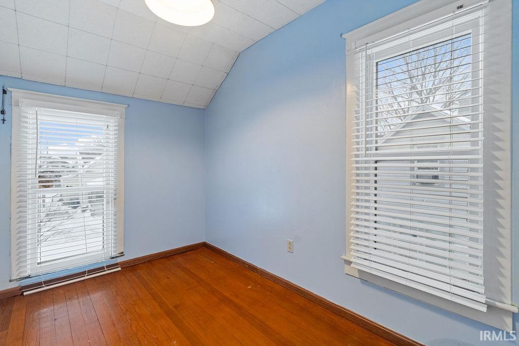 541 East Main Street Warsaw, IN 46580 - Photo 24 of 32